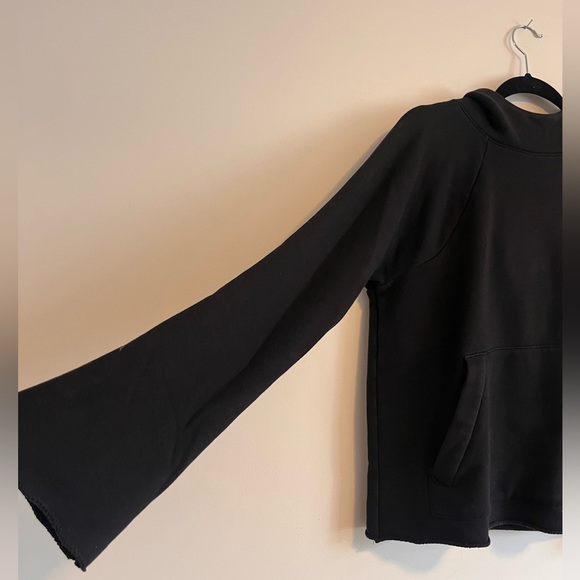 Athleta Cotton/Terry Black Sweatshirt - Picture 3 of 6